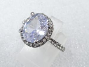 クリスタル　指輪(12号)